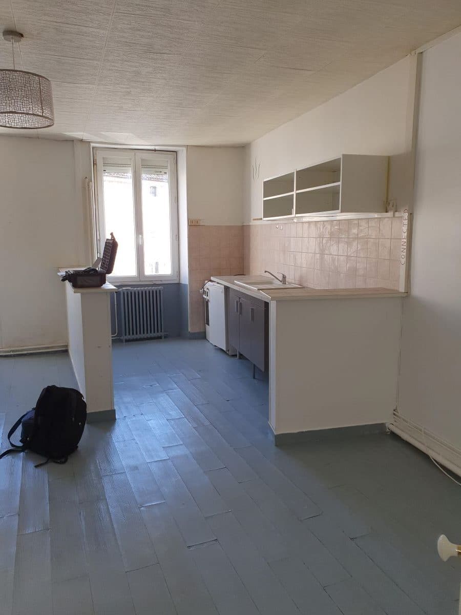 Rénovation d’un studio à Ruffec (16)