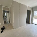 Modification des cloisons intérieures - Rénovation d'un appartement à Salleboeuf