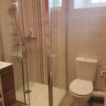 Douche, WC et vasque - Rénovation salle de bain à Hennebont