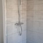 Douche avec paroi en verre - Rénovation d'une salle de bain à Linselles (59)