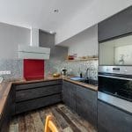 Cuisine équipée contemporaine - extension de maison à Thorigny de 50 m2