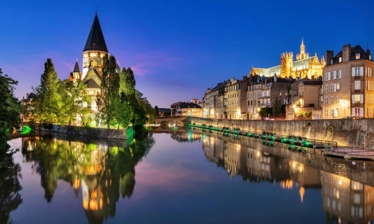 illiCO travaux Marly - Metz-Ouest : Temple neuf de Metz nuit