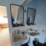 Nouvelle salle de bain style rétro - rénovation d'une maison à Saint Malo