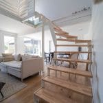 Nouvel escalier - rénovation d'un salon dans une maison à Montpellier