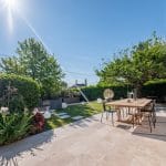 Terrasse rénovée - Aménagement extérieur d'une maison à Tassin-la-Demi-Lune