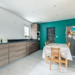 Cuisine aménagée - rénovation d'une maison à Décines-Charpieu, près de Lyon