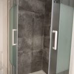 Pose terminée de la cabine de douche - rénovation d'une salle de bain au Haillan (33) près de Mérignac