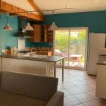 Création d'un coin repas dans la cuisine - Rénovation d'une maison à Narbonne par illiCO travaux