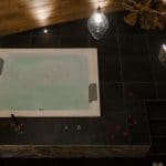 Jacuzzi - Rénovation de grandes pour en faire des suites haute de gamme - illiCO travaux Vernon