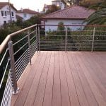 création d'une terrasse sur un balcon à Saint-Jean-de-Luz - terrasse en bois avec garde-corps