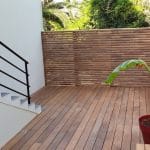 Parquet pour la terrasse extérieure - Création d'une terrasse à Saint-Jean-de-Luz par illiCO travaux