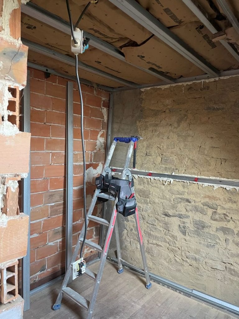 Rénovation partielle d’une maison à Pleucadeuc (56)