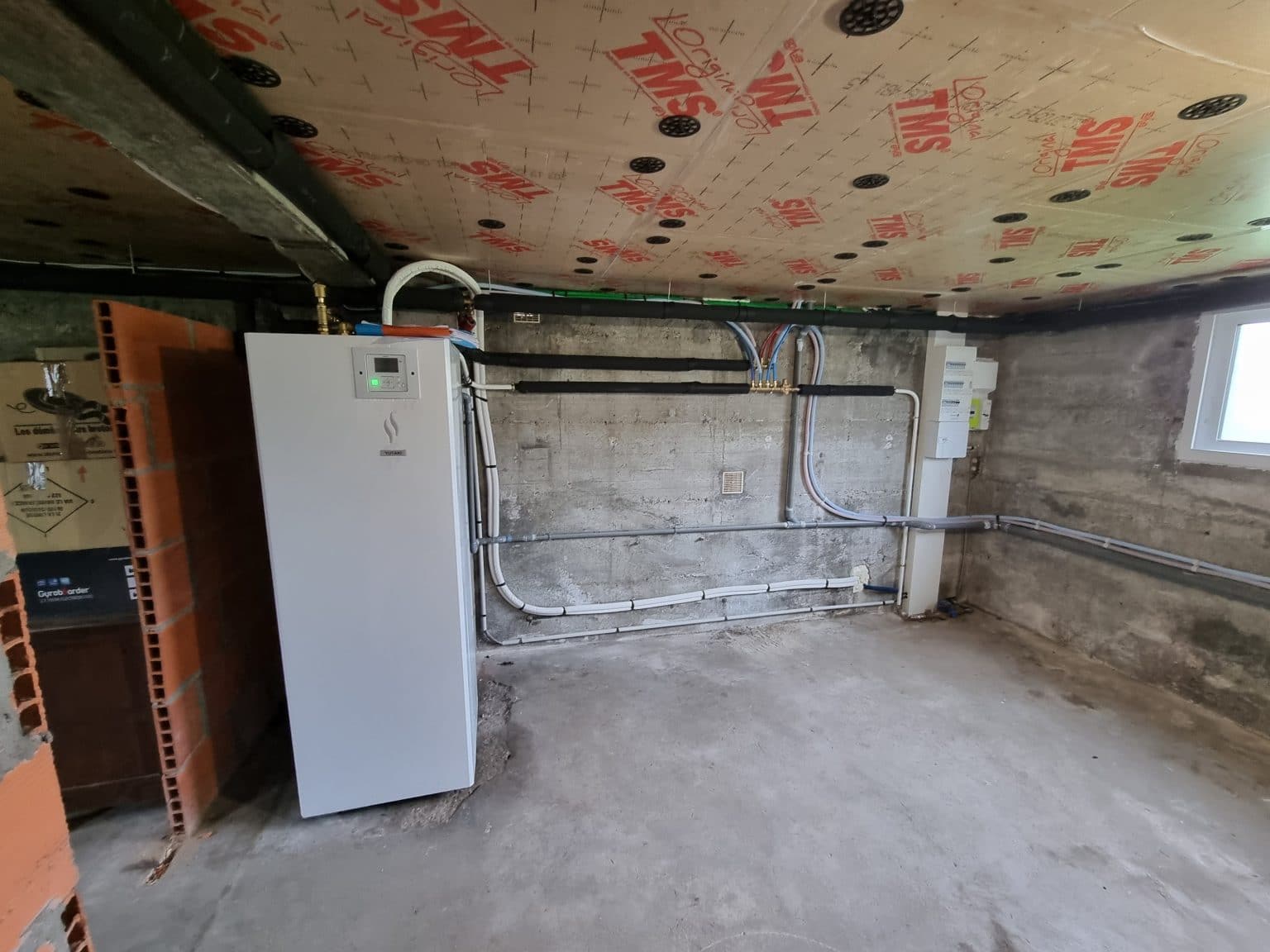 Rénovation partielle d’une maison néo-bretonne à Lanrivoaré (29)