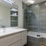 Vue d'ensemble - Rénovation d'une salle de bain à Villeurbanne par illiCO travaux
