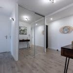 Entrée rénovée - rénovation complète appartement Décines-Charpieu par illiCO travaux
