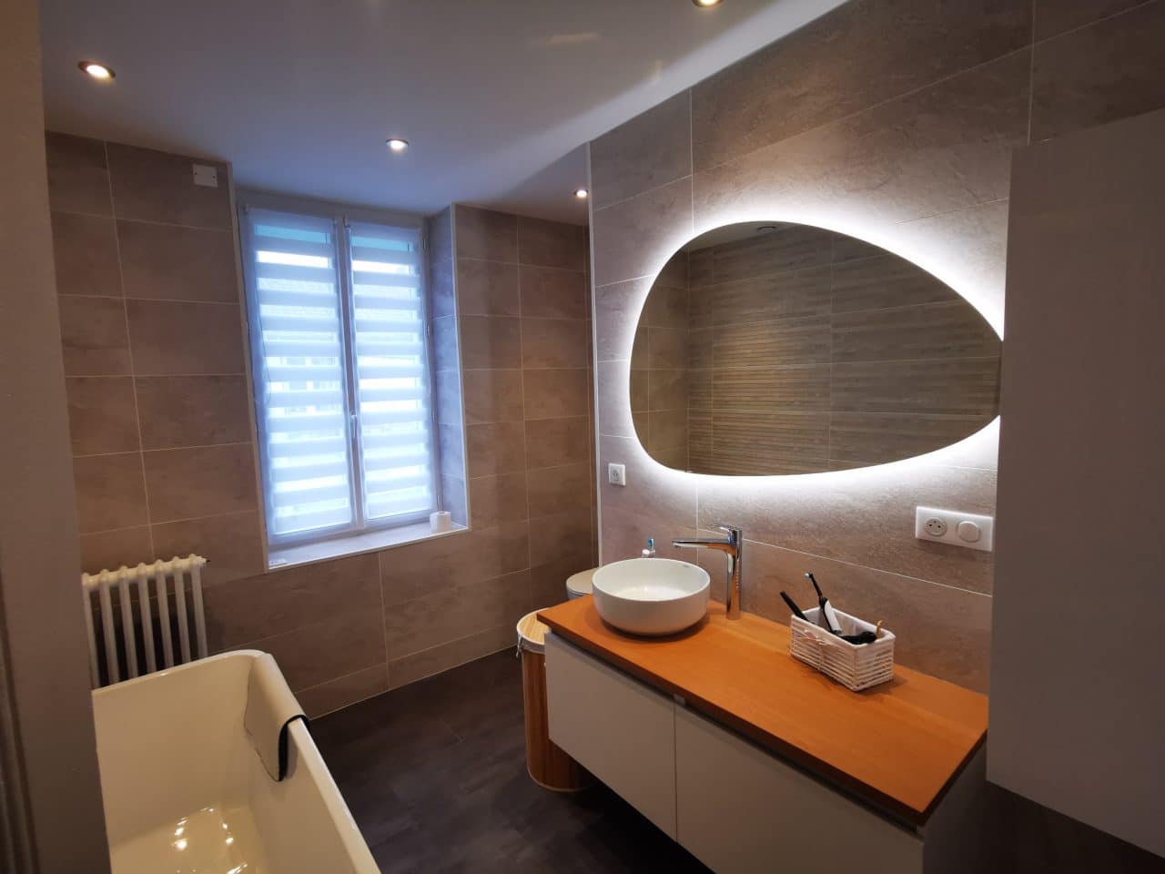 rénovation d'une salle de bain à Brive-la-Gaillarde - vue d'ensemble