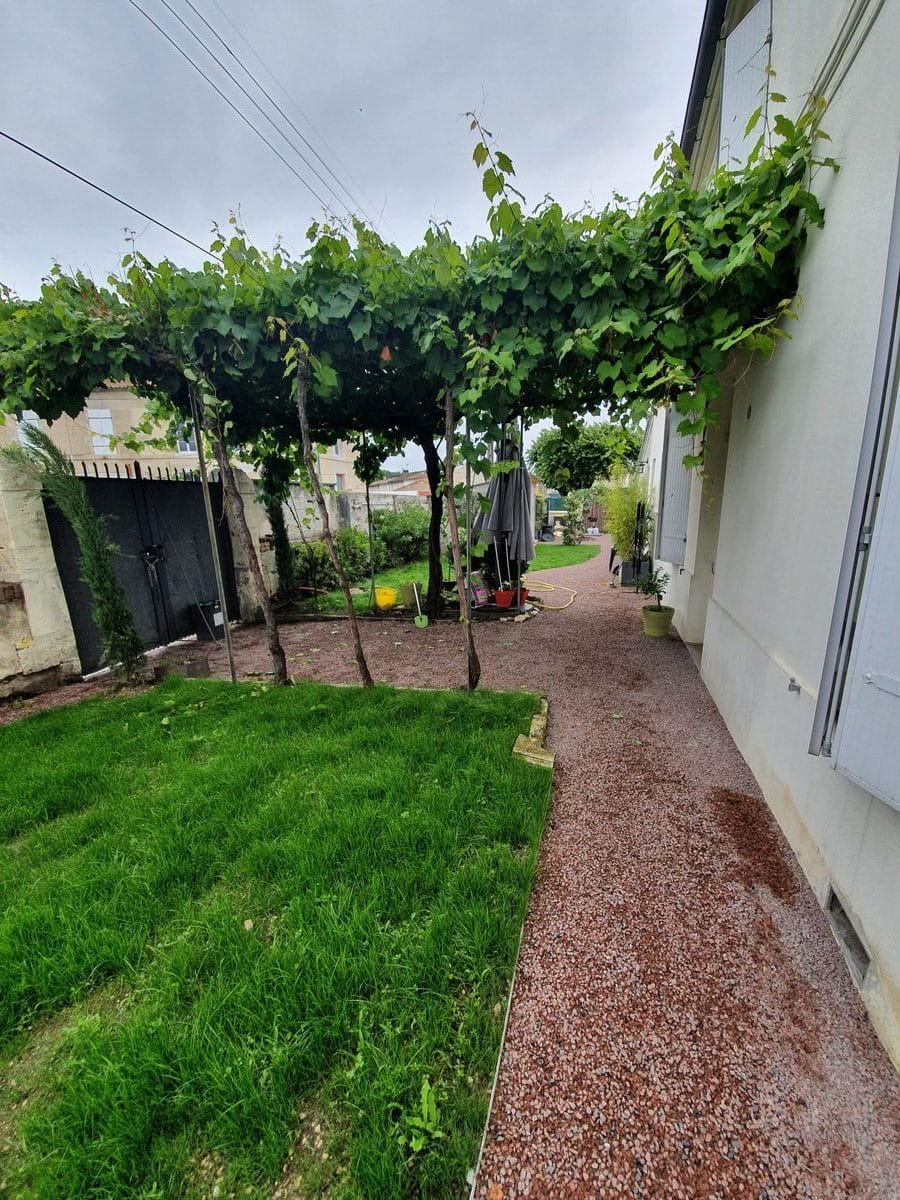 Travaux d’aménagement extérieur d’une maison à Cognac (16)