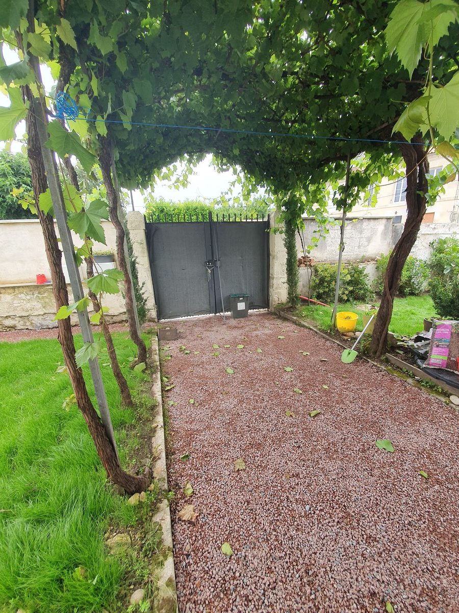 Travaux d’aménagement extérieur d’une maison à Cognac (16)