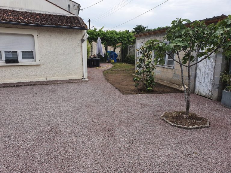 Travaux d’aménagement extérieur d’une maison à Cognac (16)