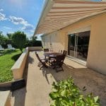 aménagements d'extérieur d'une maison à Moulidars - terrasse avant travaux de rénovation