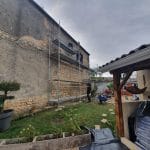 rénovation d'une façade d'une maison à Cognac - chantier en cours