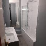 Vie générale sur la salle de bain rénovée - Rénovation partielle d'un appartement à Lille