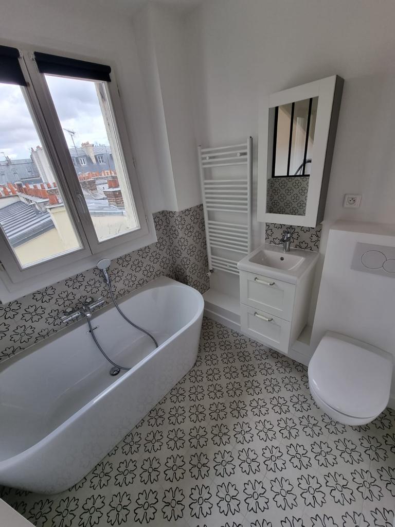 création d'une salle de bain à Paris 12e - vue d'ensemble