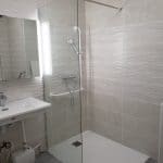 rénovation d'un appartement T3 pour PMR à Toulouse - salle de bain avec douche