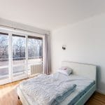 Chambre rénovée, lumineuse avec balcon - Rénovation d'un appartement à Saint Etienne en vue de sa mise en colocation