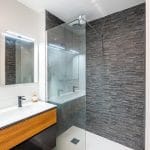 2e salle de bain rénovée - Rénovation d'un appartement à Saint Etienne en vue de sa mise en colocation