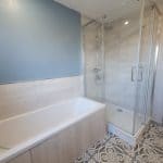 rénovation d'une salle de bain à Roubaix - douche et baignoire