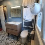 rénovation d'une salle de bain à Roubaix - meuble vasque avec WC