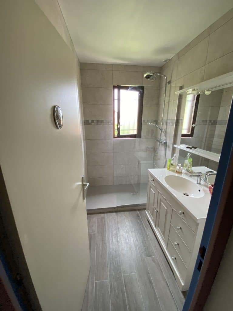 Rénovation d’une salle de bain à Saint-Pierre-de-Mésage (38)