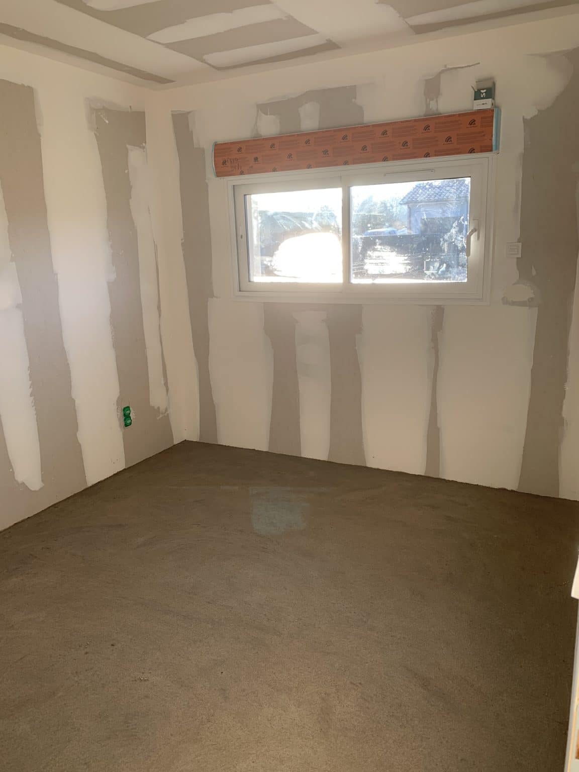 Transformation d’un garage en pièce habitable à Léognan (33)
