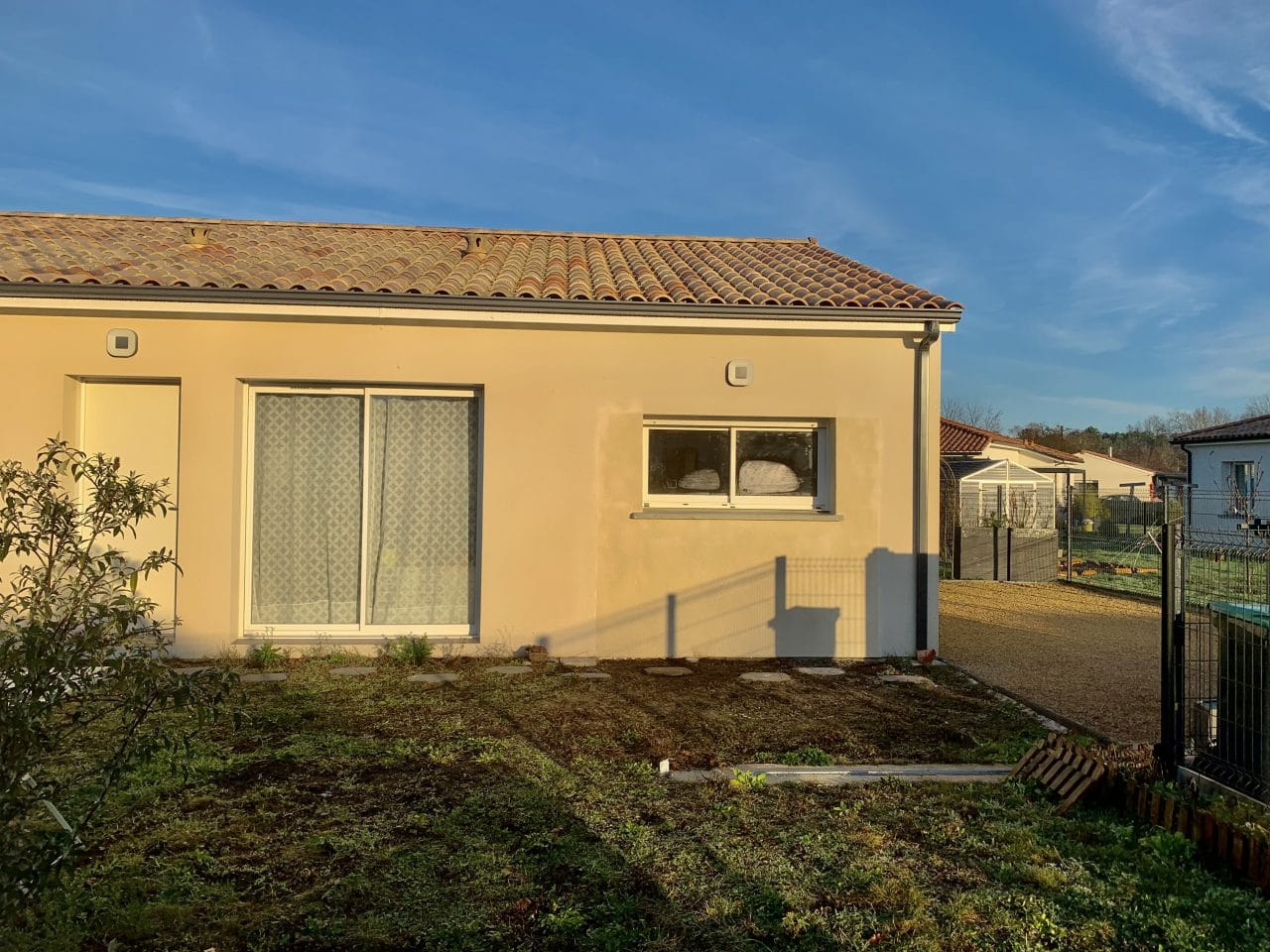 transformation d'un garage à Léognan - mur extérieur