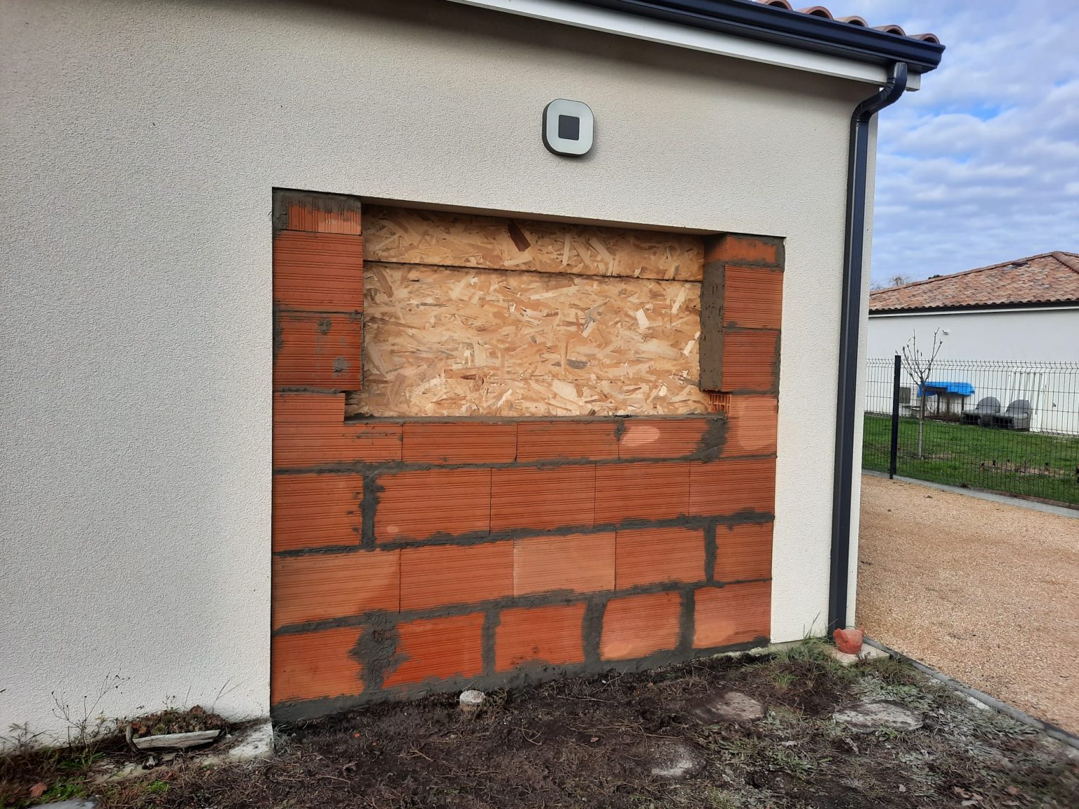 Transformation d’un garage en pièce habitable à Léognan (33)