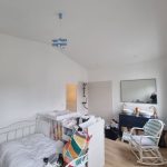 Chambre d'enfant dans l'étage créé - Surélévation d'une maison à Antony