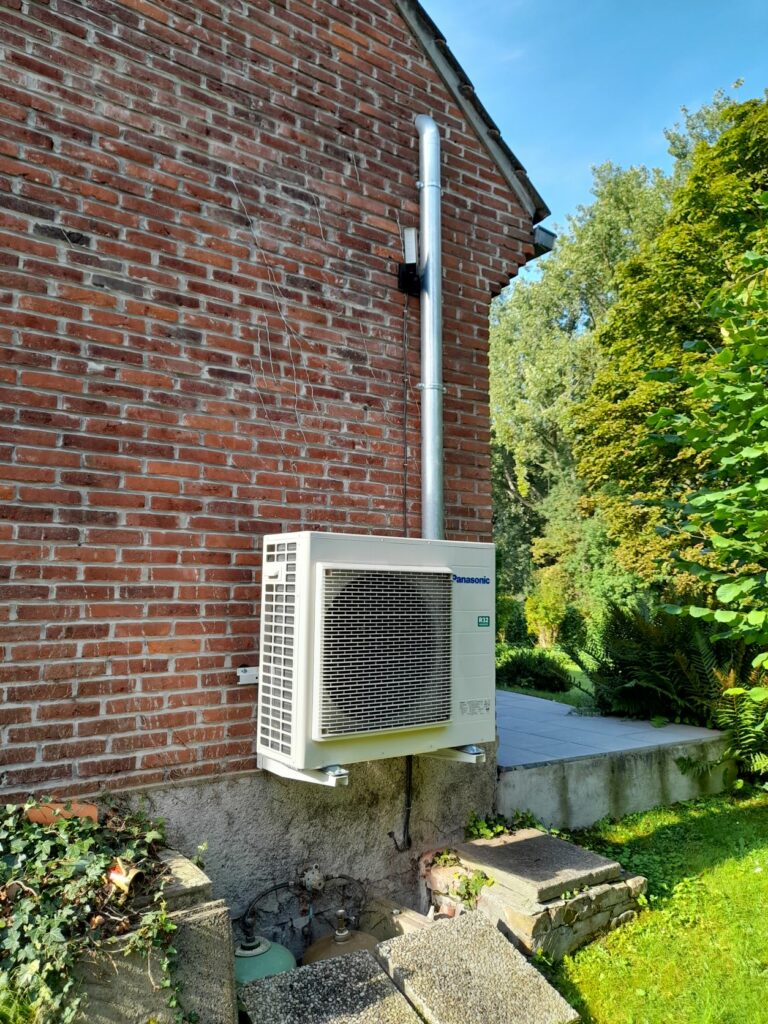 installation climatisation-Marcq-en-Baroeul - climatisation vue extérieure