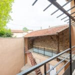 Rénovation complète de maison à Saint-Etienne-des-Oullières - balustrade balcon