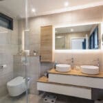 Rénovation complète maison - salle de bain moderne deux basques