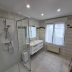 Rénovation salle de bain - Réaménagement d'une colocation à Brest par illiCO travaux