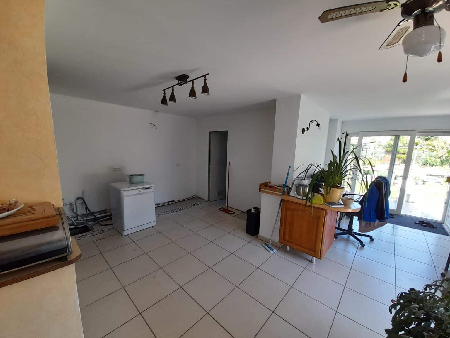 Travaux préparatoires avant rénovation de cuisine à Wattrelos (59)