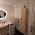 Rénovation complète d’une salle de bain à Lambersart - meuble suspendu