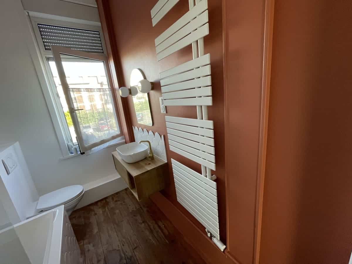 Sèche serviette - Rénovation d'une salle de bain à Saint-André-lez-Lille 