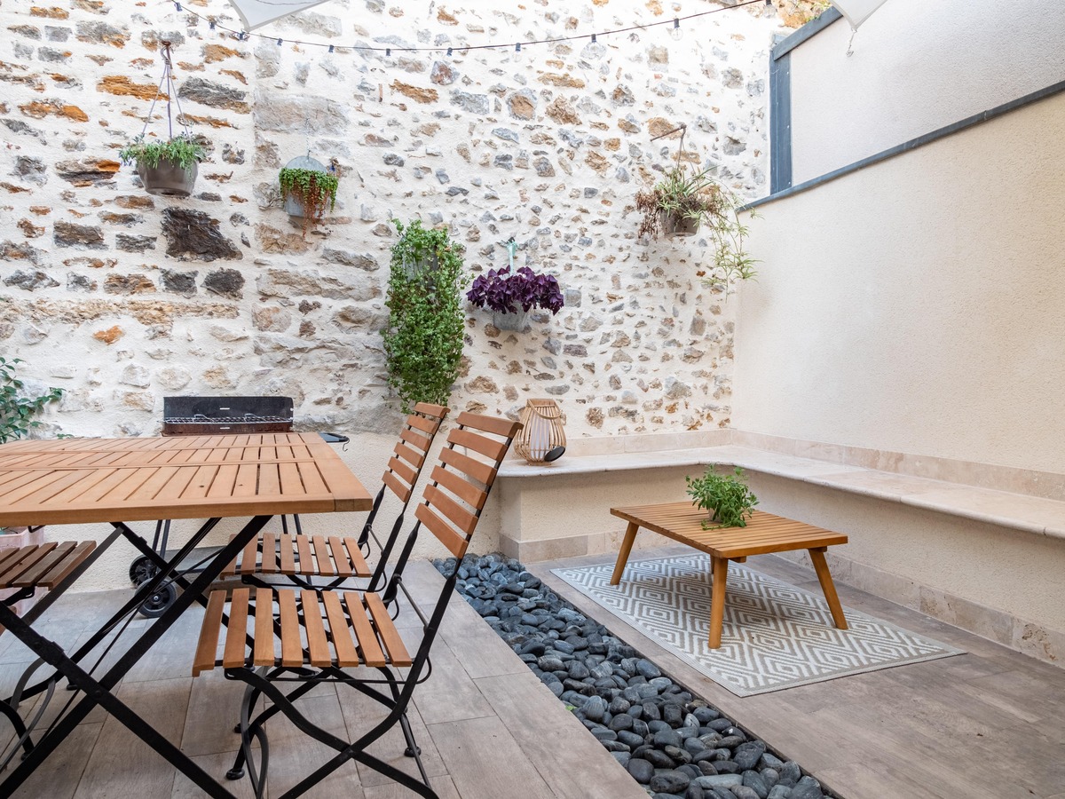 Terrasse aménagée - Rénovation complète d'une maison au Mans dans la Sarthe