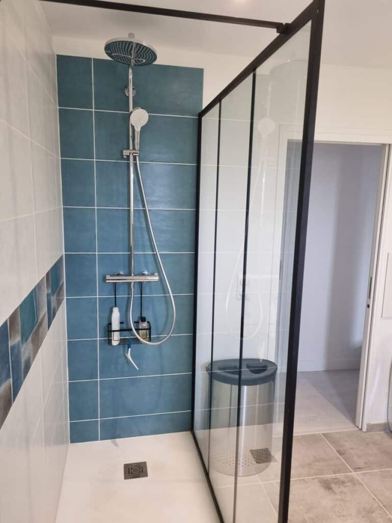 Douche à l'italienne - Rénovation d'une salle de bain à Vitry sur Seine