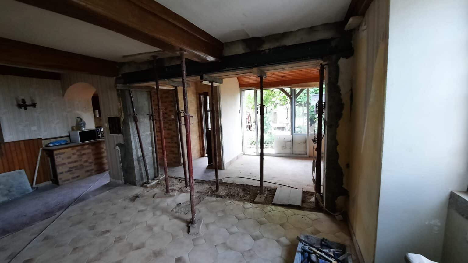 Rénovation complète de maison à Saint-Clément-sur-Guye (71)