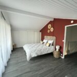 Rénovation d'un appartement à Urrugne : chambre aménagée