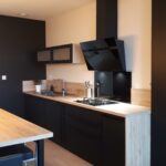 Rénovation de cuisine à Châtellerault - cuisine blanche et noire