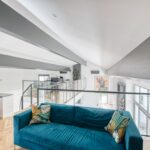 Rénovation complète d’une maison à Toulouse - mezzanine et coin détente